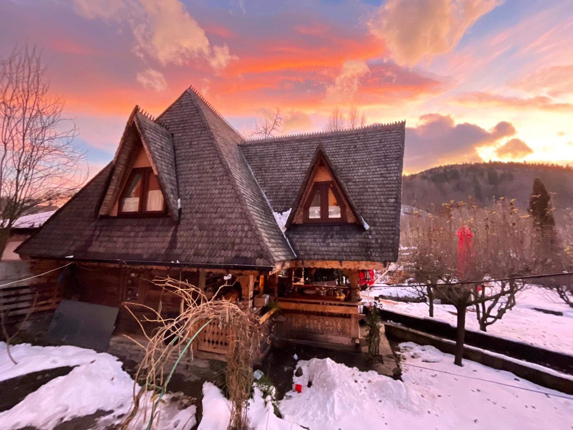 Suita Pin - Catun Sinaia Exterior foto